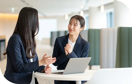 採用面談を行う様子